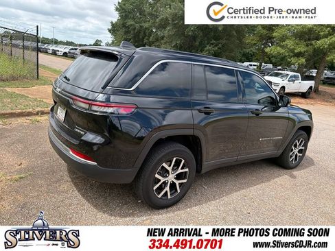 Certified 2025 Jeep Grand Cherokee Limited w/ Luxury Tech Group II RWD image 8