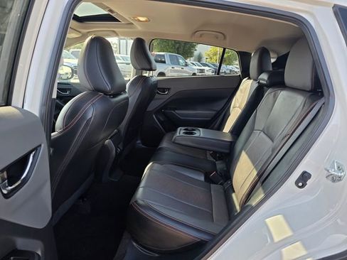 Certified 2025 Subaru Crosstrek 2.5i Limited w/ Crosstrek Mirror Package AWD/4WD image 17