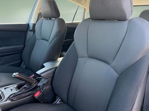 Used 2021 Subaru Impreza 2.0i image 5