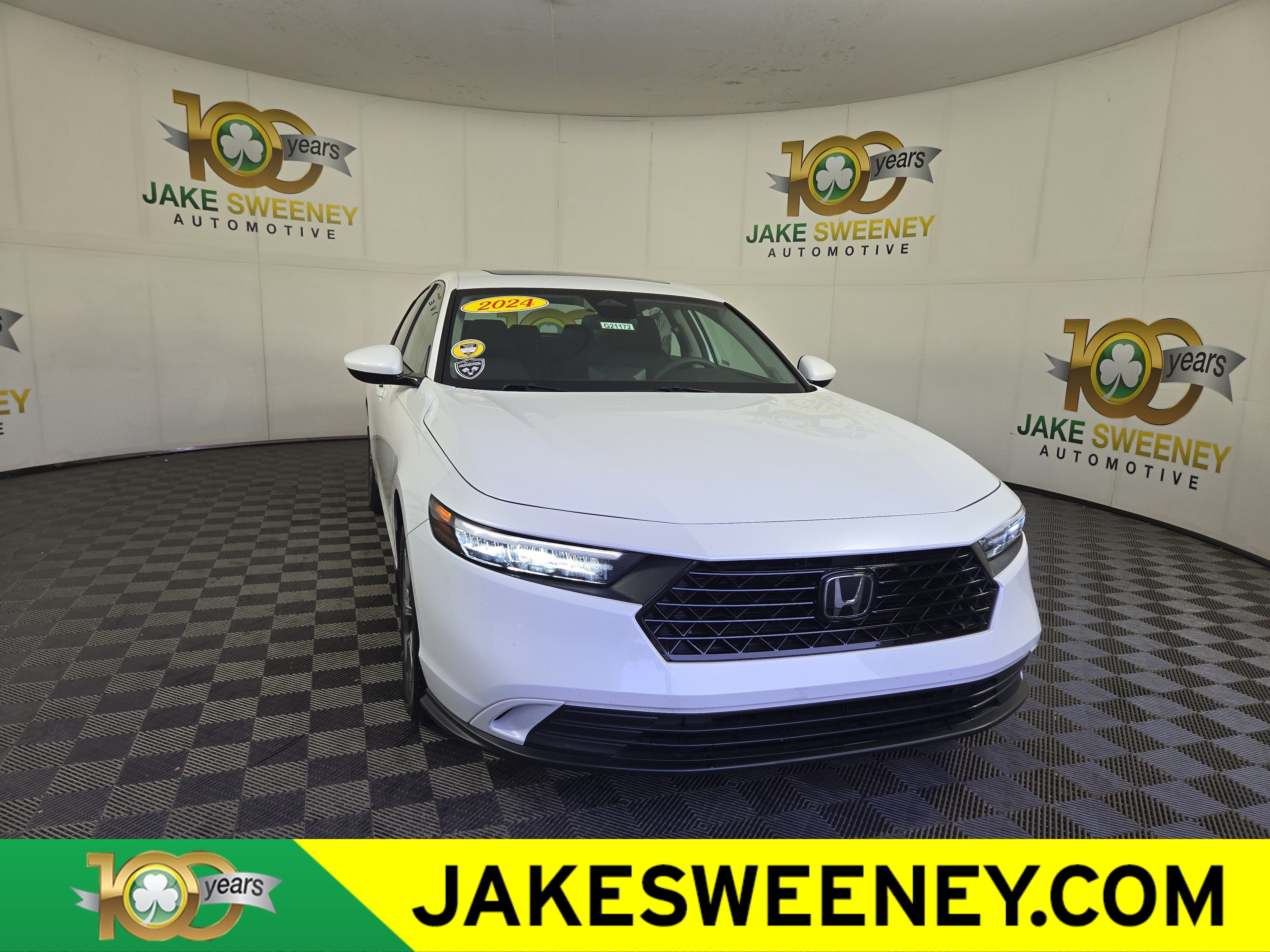 Used 2024 Honda Accord EX image 1