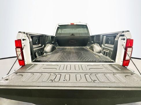 Used 2021 Ford F250 XL w/ Power Equipment Group AWD/4WD image 26