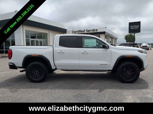 New 2026 GMC Canyon Elevation w/ Convenience Package image 2