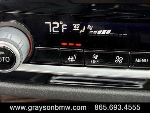 Used 2022 BMW 530i xDrive w/ Premium Package image 22