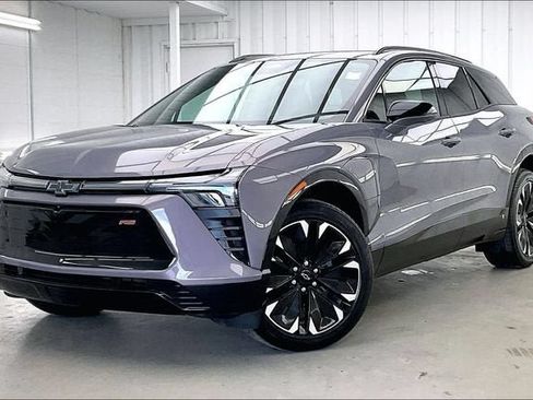 Certified 2024 Chevrolet Blazer EV RS AWD/4WD image 2