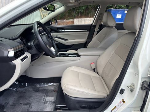 Used 2019 Nissan Altima 2.5 SL AWD/4WD image 17