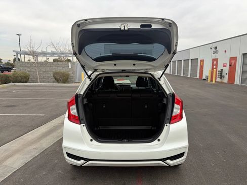 Used 2018 Honda Fit LX image 9