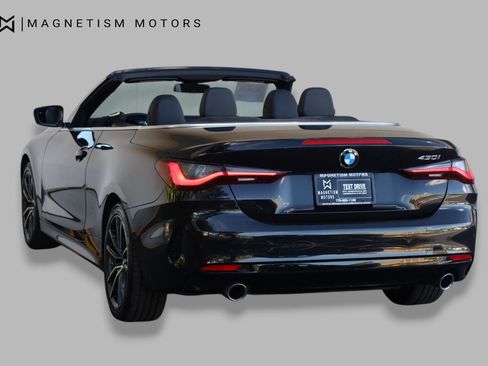 Used 2025 BMW 430i Convertible image 11