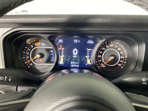 Used 2025 Jeep Wrangler Unlimited Sport AWD/4WD image 21