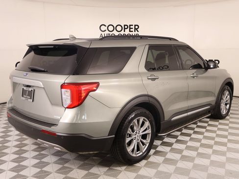 Used 2020 Ford Explorer XLT w/ Equipment Group 202A RWD image 21