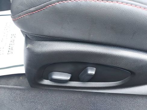 Used 2022 Chevrolet Camaro ZL1 RWD image 18