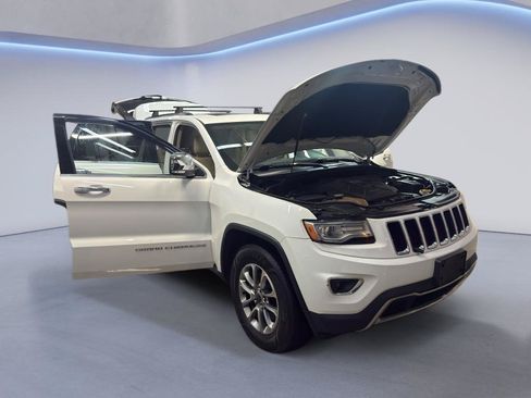 Used 2014 Jeep Grand Cherokee Limited w/ Luxury Group II AWD/4WD image 10
