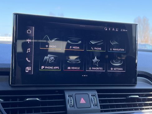 Used 2025 Audi Q5 2.0T Premium image 24