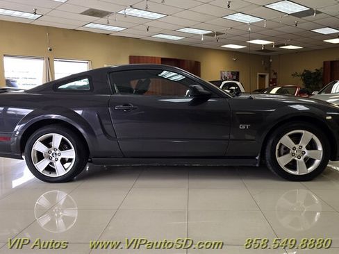 Used 2007 Ford Mustang GT Premium RWD image 5