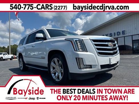 Used 2020 Cadillac Escalade ESV Luxury AWD/4WD image 1