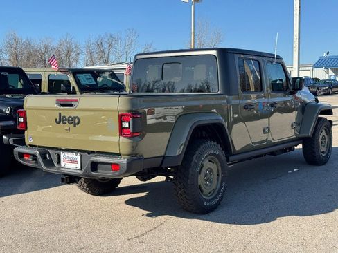 New 2026 Jeep Gladiator Willys image 3