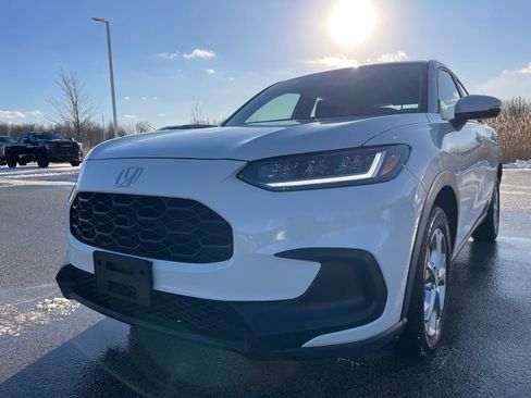 Used 2024 Honda HR-V LX image 47