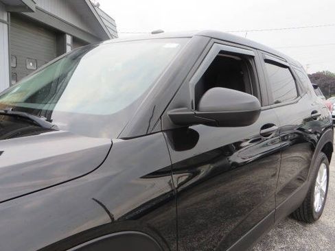 Used 2022 Chevrolet TrailBlazer LS FWD image 50