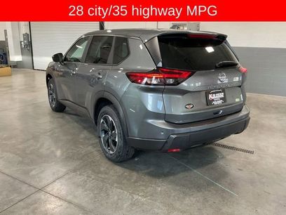 Used 2025 Nissan Rogue SV