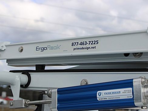 Used 2025 Chevrolet Express 2500 Extended w/ Communications Package image 17