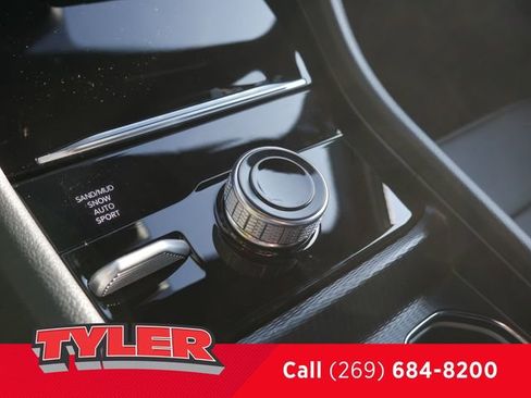 New 2025 Jeep Grand Cherokee Limited w/ Black Appearance Package image 36