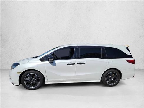 Used 2021 Honda Odyssey Elite image 8