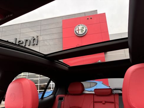 New 2025 Alfa Romeo Stelvio Sprint w/ Veloce Package image 25