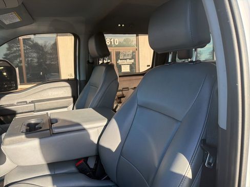 Used 2024 Ford F350 XL image 2