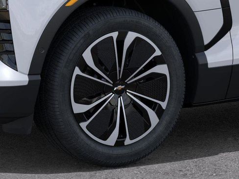 New 2026 Chevrolet Blazer EV LT image 9