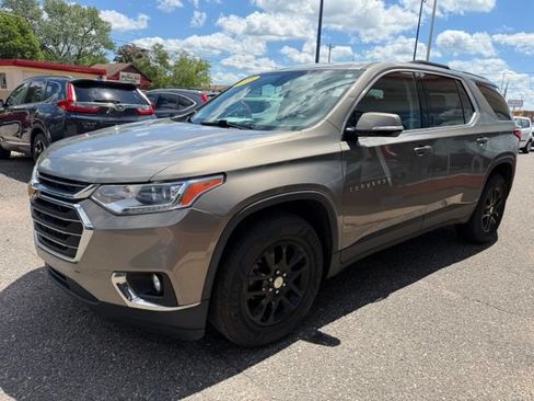 Used 2018 Chevrolet Traverse LT AWD/4WD image 3