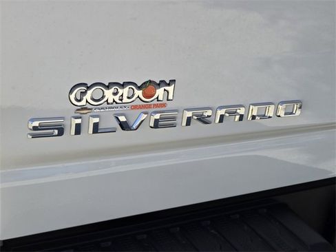 New 2026 Chevrolet Silverado 2500 LT image 19