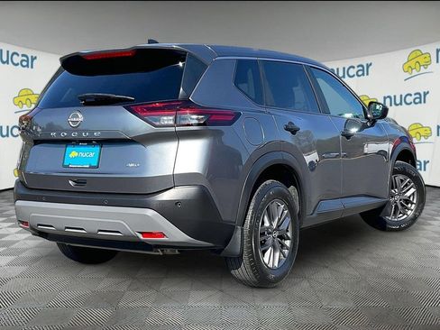 Used 2023 Nissan Rogue S AWD/4WD image 6