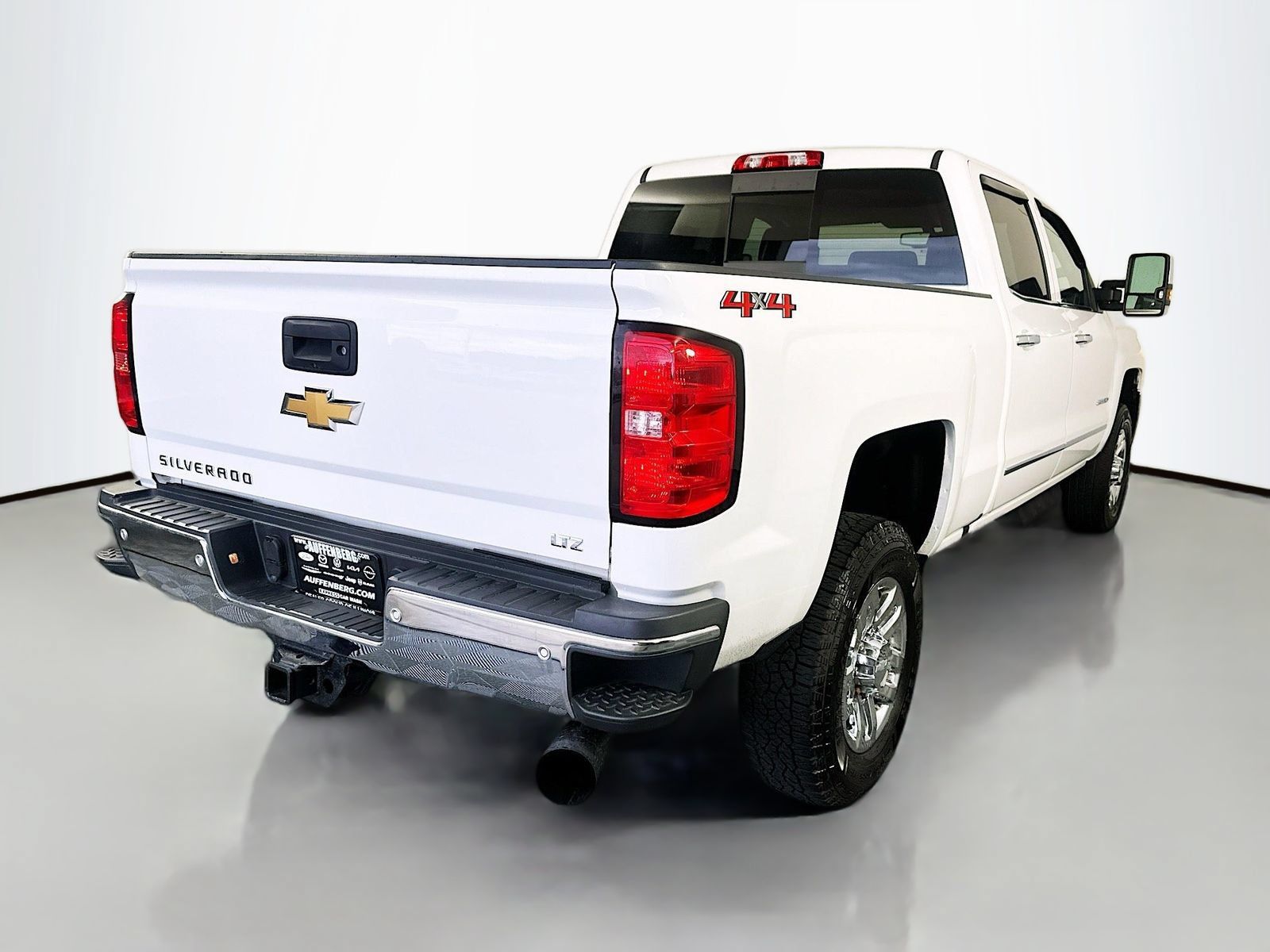 Used 2018 Chevrolet Silverado 2500 LTZ w/ Duramax Plus Package AWD/4WD image 7