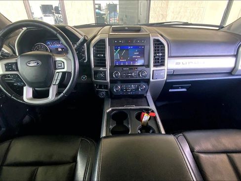 Used 2021 Ford F250 Lariat image 16