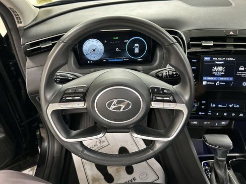Used 2023 Hyundai Tucson SEL w/ Convenience Package AWD/4WD image 4