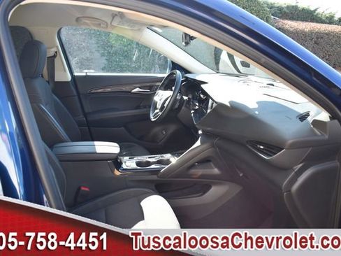 Used 2022 Buick Envision Preferred image 23