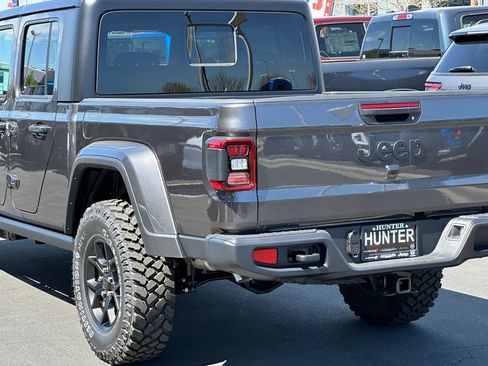 New 2026 Jeep Gladiator Mojave AWD/4WD image 5
