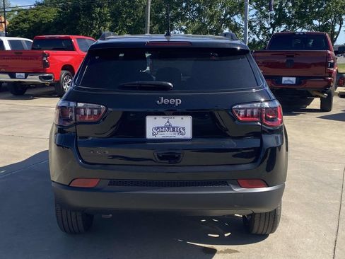 New 2026 Jeep Compass Latitude AWD/4WD image 5