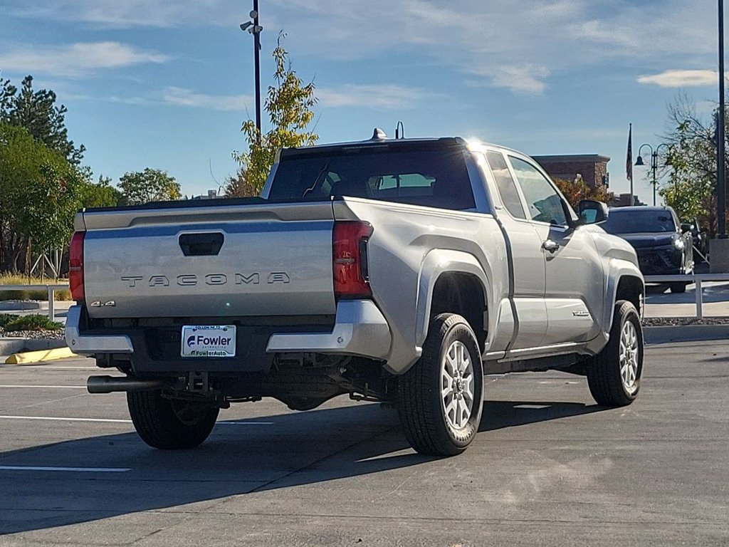 Used 2026 Toyota Tacoma SR5 w/ SR5 Upgrade Package AWD/4WD image 8