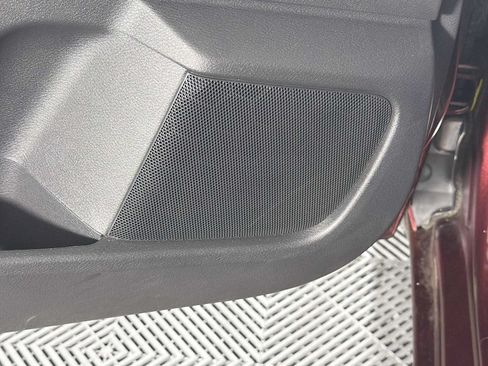 Used 2025 Nissan Sentra SV FWD image 16