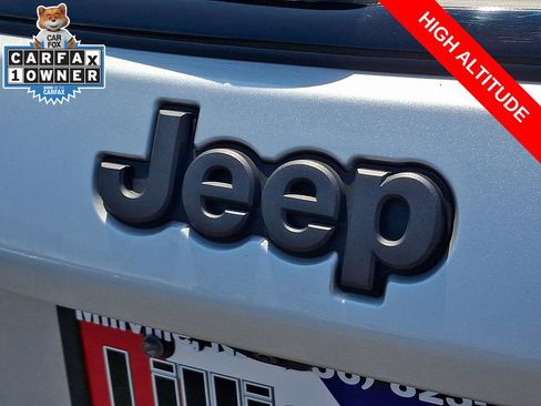 Used 2025 Jeep Compass Limited w/ High Altitude Package AWD/4WD image 32