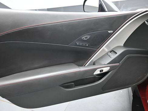 Used 2019 Chevrolet Corvette Z06 RWD image 27