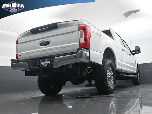 Used 2019 Ford F250 XLT w/ XLT Premium Package AWD/4WD image 15