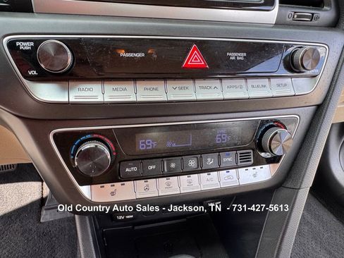 Used 2019 Hyundai Sonata SEL w/ Tech Package 02 image 25