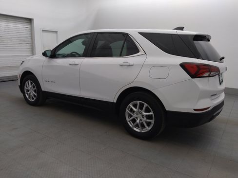 Used 2024 Chevrolet Equinox LT AWD/4WD image 3