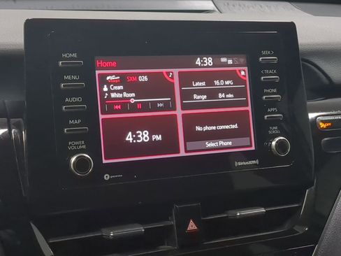 Used 2022 Toyota Camry SE image 13