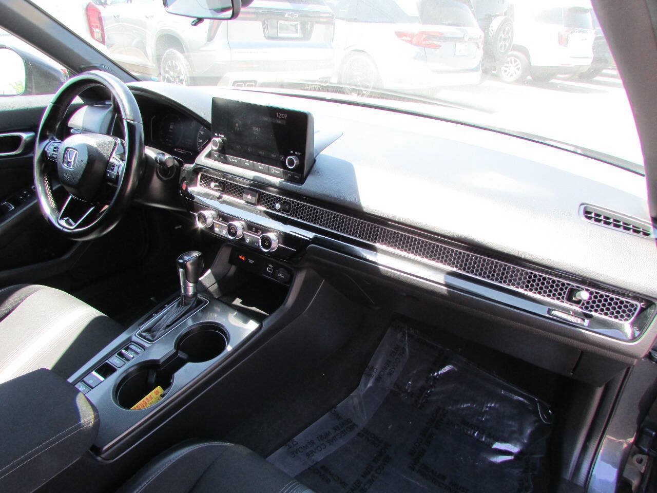Used 2022 Honda Civic Sport image 16
