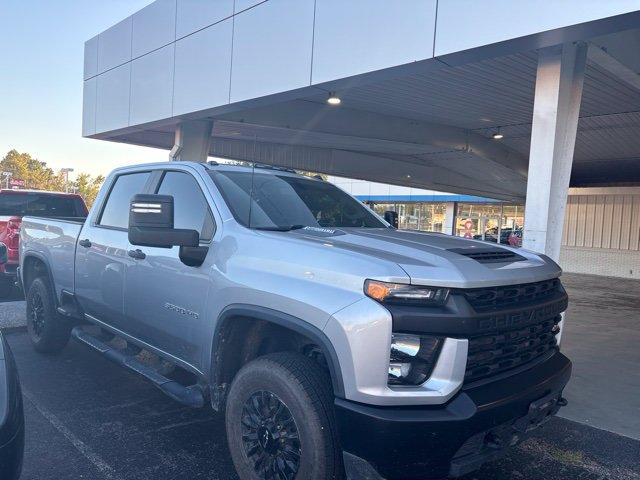 Used 2021 Chevrolet Silverado 3500 W/T AWD/4WD image 2