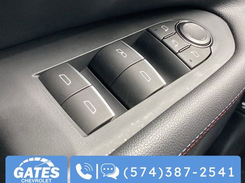 Used 2024 Chevrolet Blazer EV RS image 27