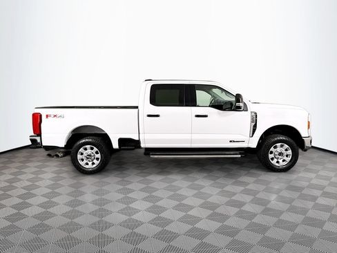 Used 2024 Ford F250 XLT w/ FX4 Off-Road Package AWD/4WD image 8