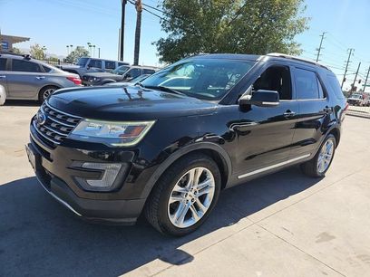 Used 2017 Ford Explorer XLT w/ Equipment Group 202A
